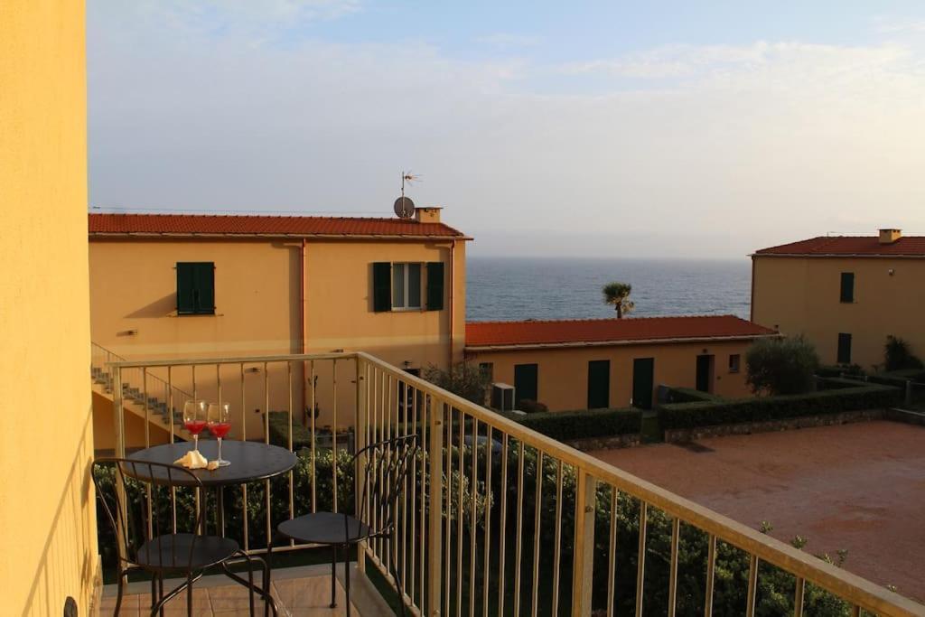 Appartamento Romantico Con Piscina Cervo Εξωτερικό φωτογραφία