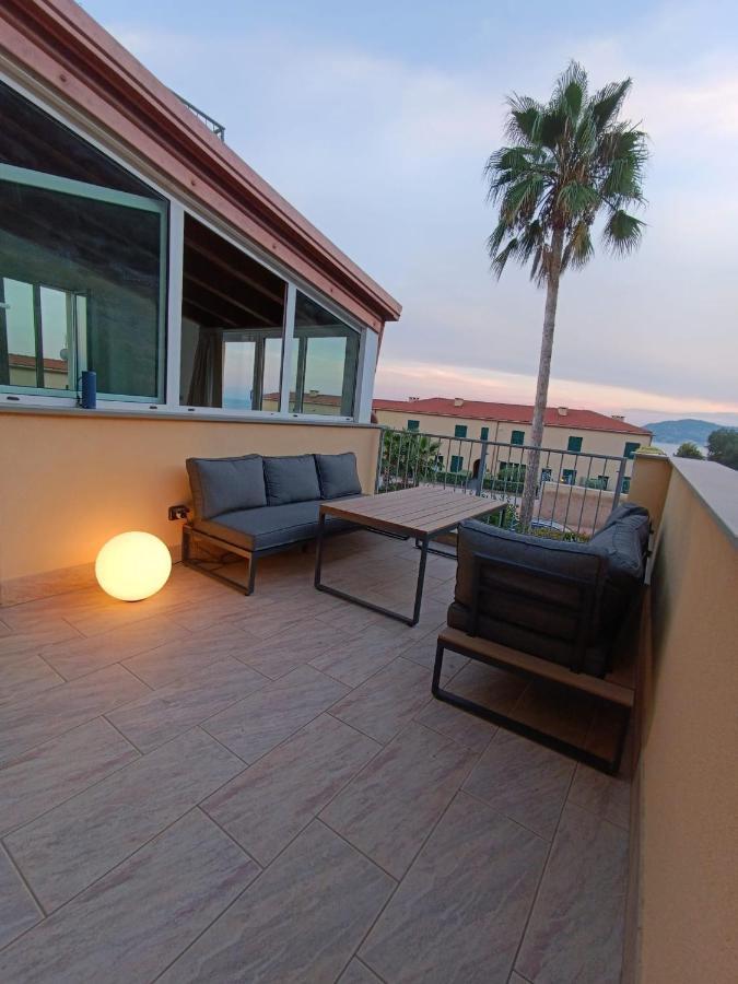 Appartamento Romantico Con Piscina Cervo Εξωτερικό φωτογραφία